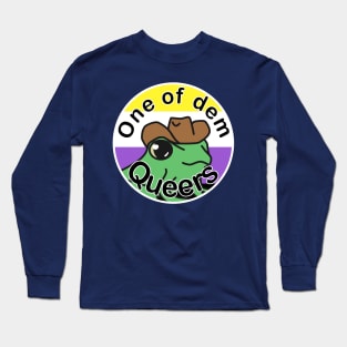 Pride Frog with a cowboy hat- nonbinary Long Sleeve T-Shirt
